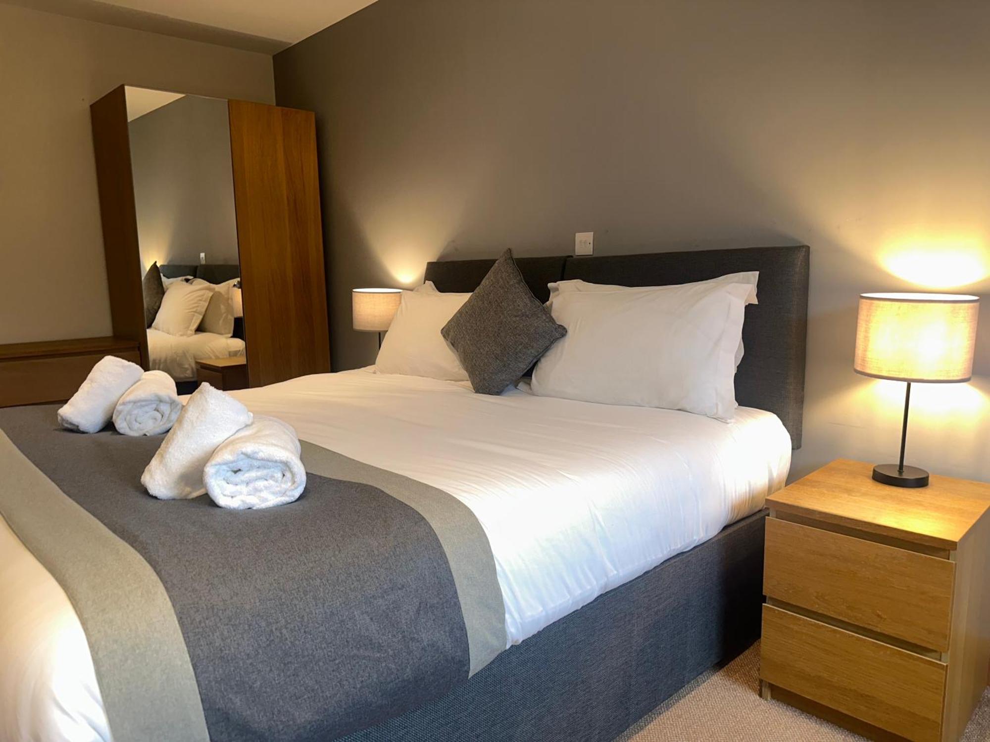 Afan Lodge Port Talbot Extérieur photo